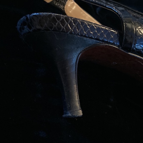 Leather heels with Nike Air and alligator print - Picture 3 of 5